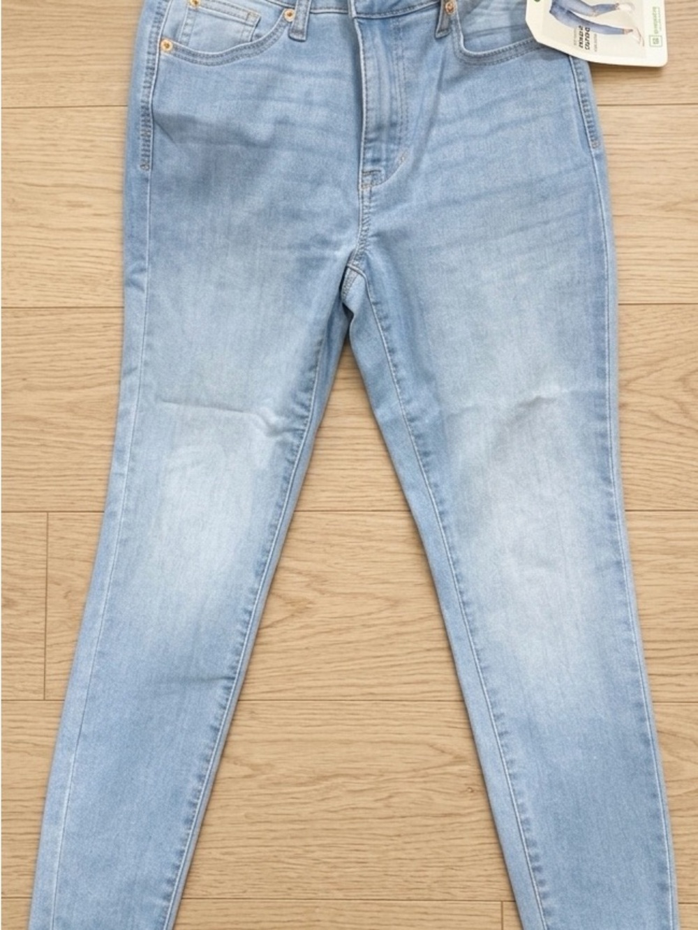 Ardene Light Wash Stretch Skinny Jeans